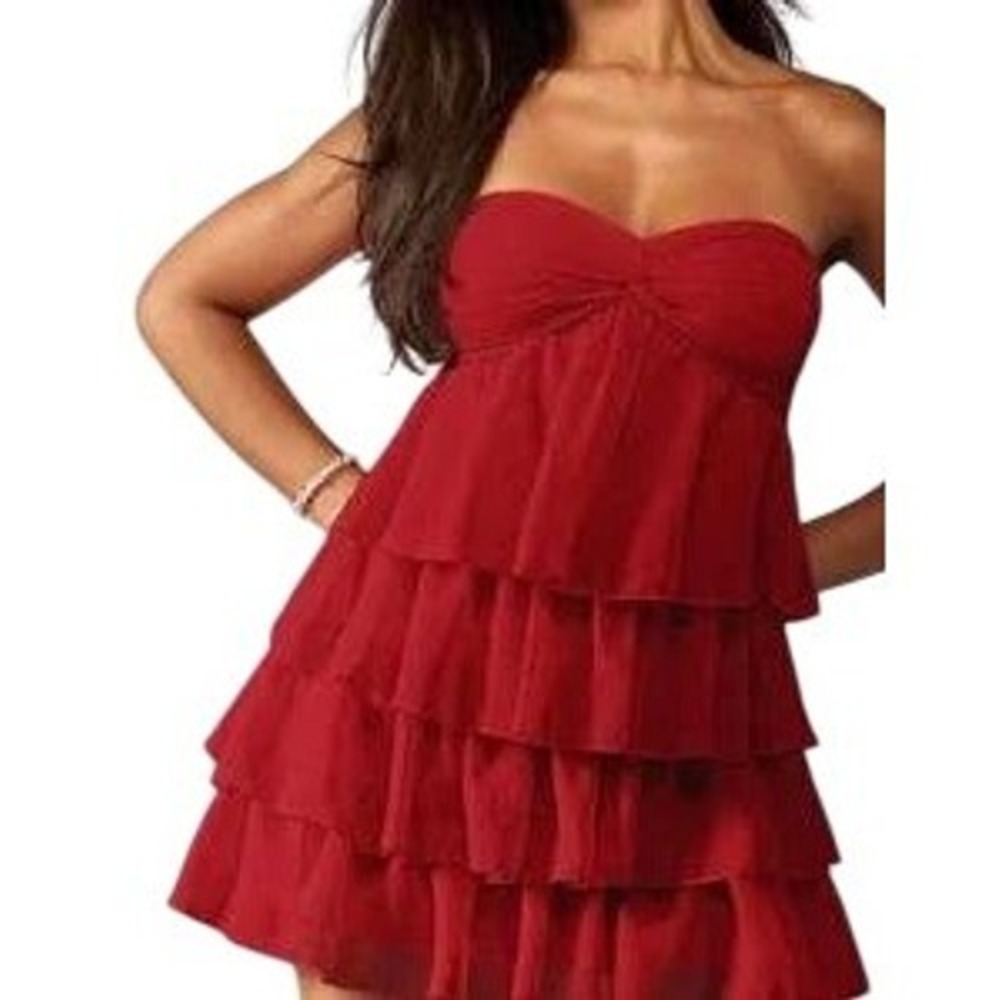 NWOT Missguided Strapless Ruffle Tiered Mini Dress Maroon Party Baddie Size S